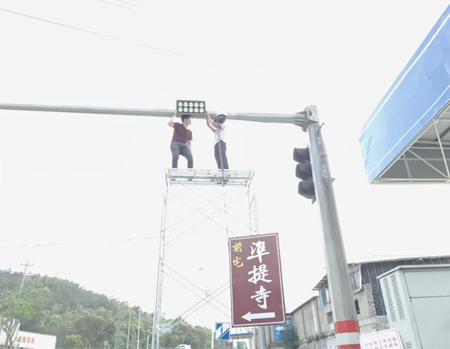 廈門電警卡口補光燈項目案例